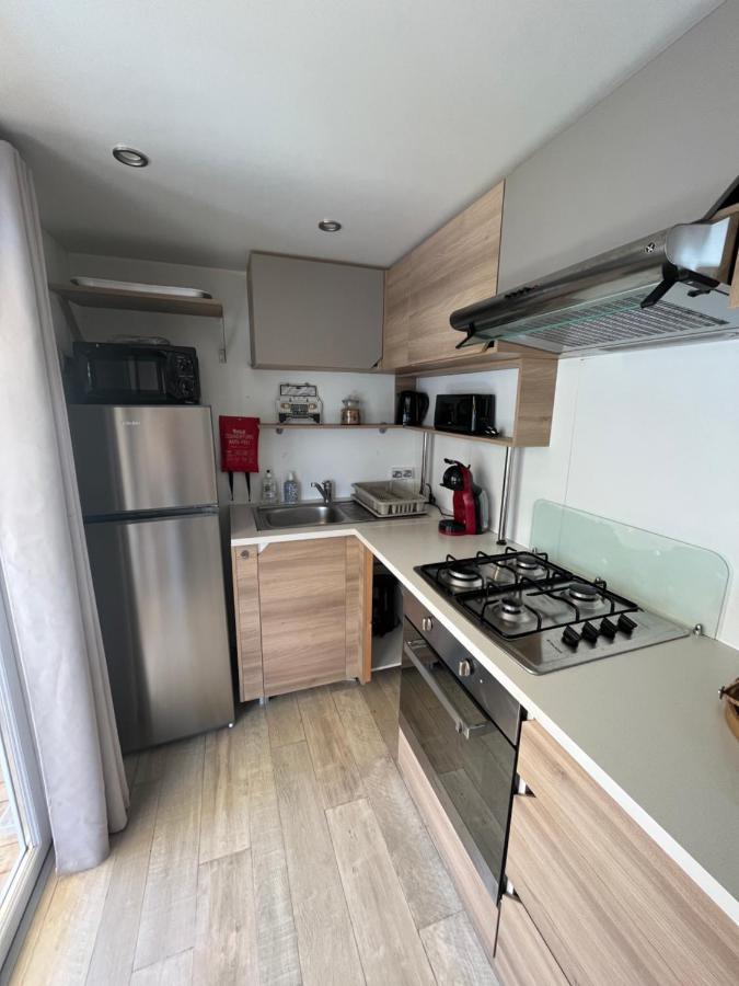 Mobil Home Climatise เลเฌอ-แกป-เฟร์เร ภายนอก รูปภาพ