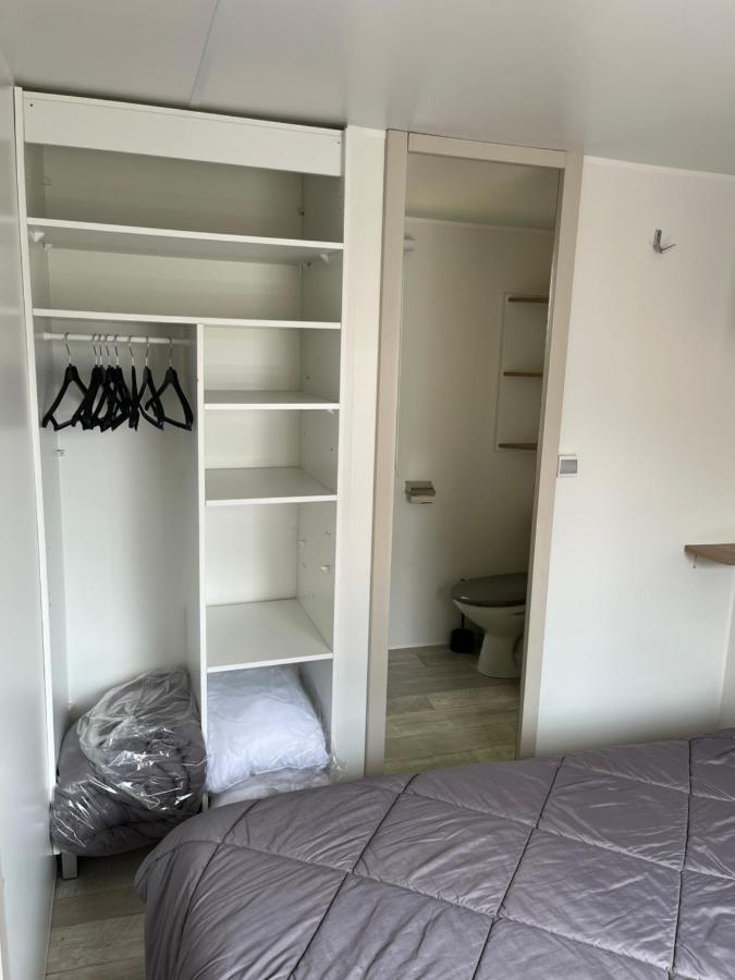 Mobil Home Climatise เลเฌอ-แกป-เฟร์เร ภายนอก รูปภาพ