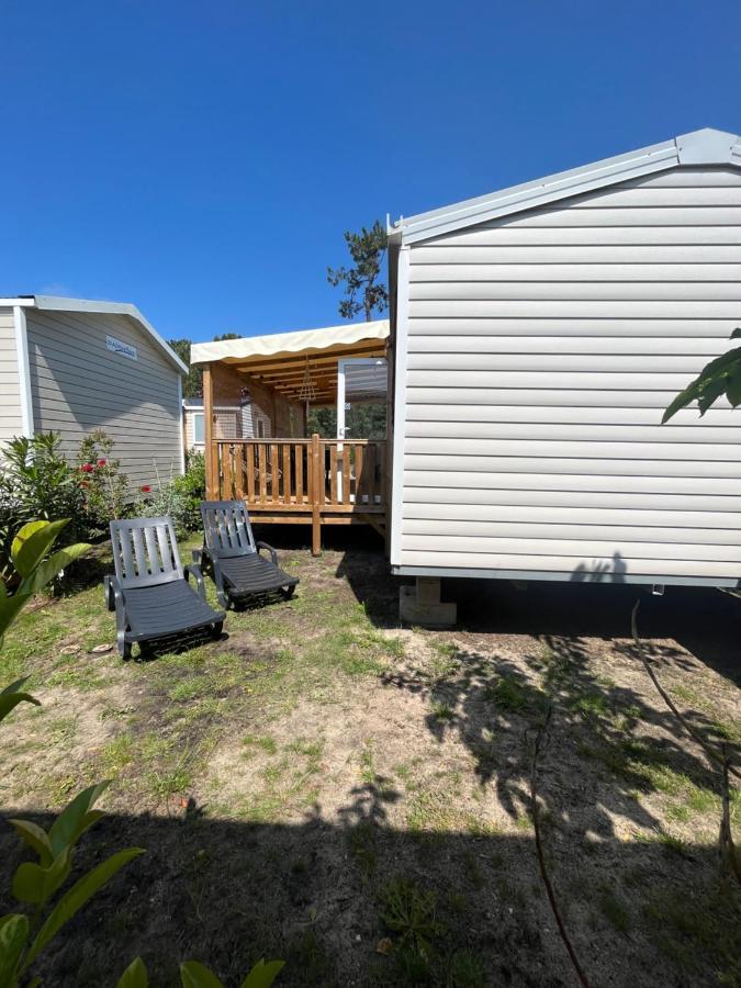 Mobil Home Climatise เลเฌอ-แกป-เฟร์เร ภายนอก รูปภาพ